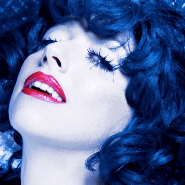 Performing Arts Houston presents Meow Meow